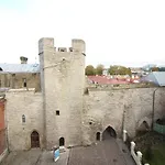 Tallinn City Apartments Luxury 4 Bedroom With Terrace And Sauna